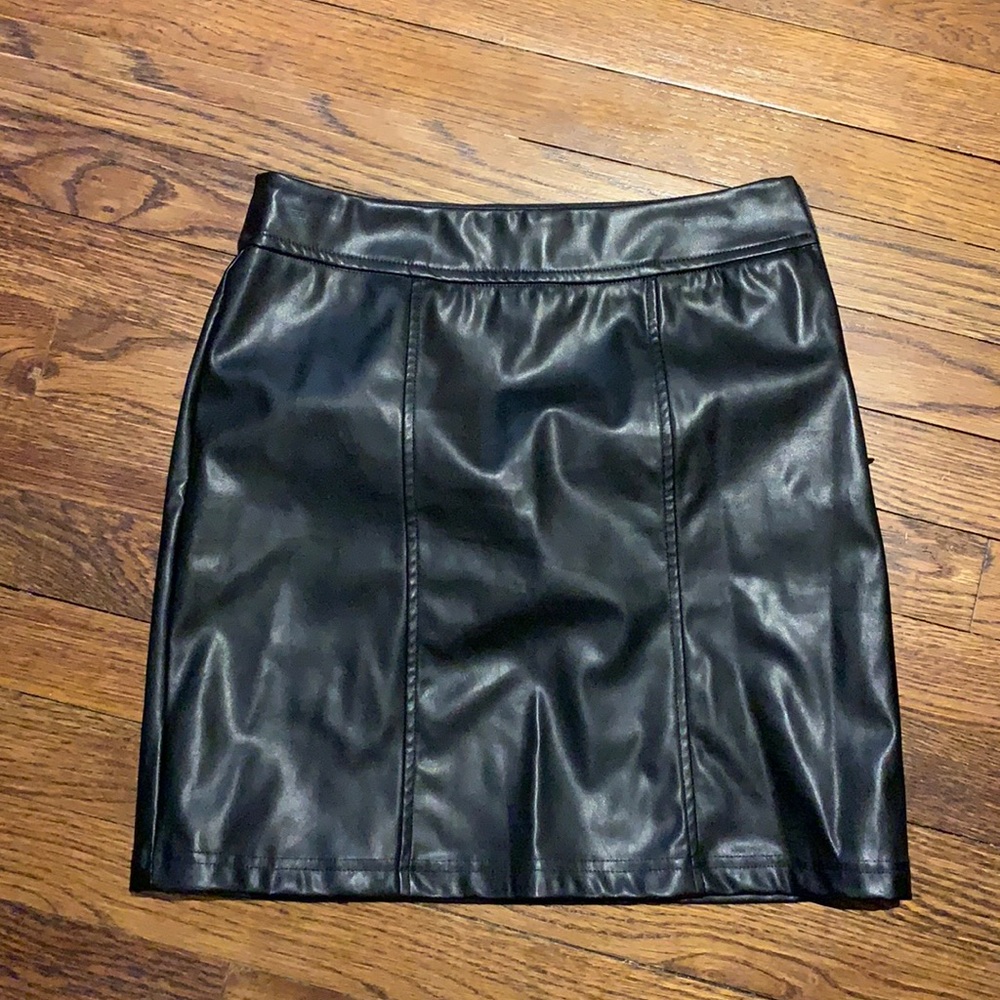 Black faux leather mini skirt size XS